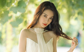 แองเจล่าน่ารักและพี่น้องที่หลงใหล