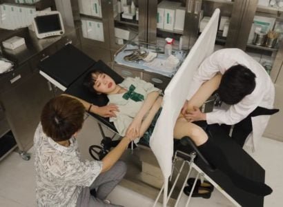 แพทย์ทำร้ายผู้ป่วยในระหว่างการตรวจสุขภาพ