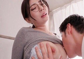 ไก่ของเขาถูกเอารัดเอาเปรียบโดยครู AI Hikari