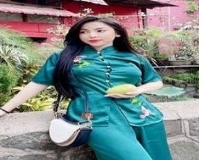 น้องสาวของ Mong Lustful คร่ำครวญและระยำ
