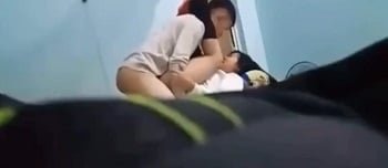 น้องสาว -ในกฎหมายถอดถอนเพศสัมพันธ์ในห้องนอน