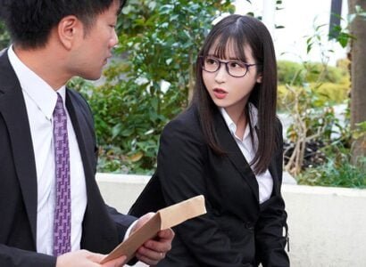 ในขณะที่พักที่โรงแรมกับเจ้านายเลขานุการก็ร้อนแรงอย่างจริงจัง