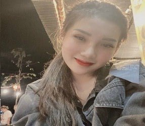 หีสาว ๆ ทักทายอย่างดุเดือด