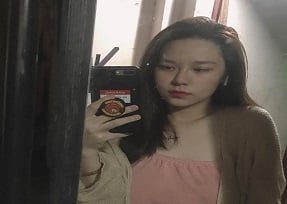 หญิงสาวมัธยมถูกค้นพบในเมฆกับแฟนของเธอที่บ้าน