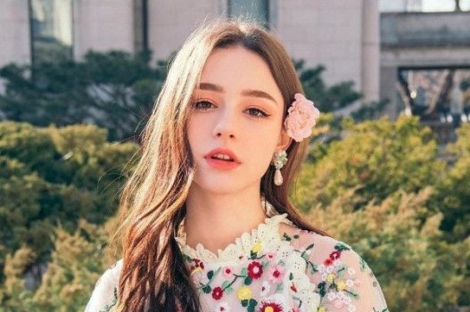 ภาพยนตร์เรื่อง Beauty Dasha Taran สำรวจเซ็กส์ที่เข้มข้นกับแฟนของเธอ